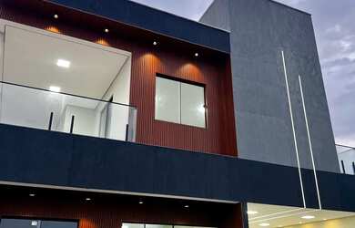 Imagem: A casa em condomínio possui 5 Dormitórios, 5 Banheiros, 1