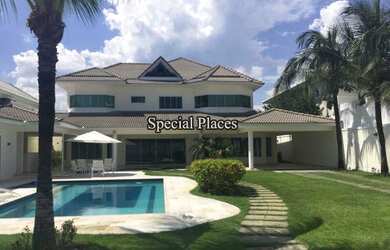 Imagem: A casa em condomínio à venda possui 5 Dormitórios, 5 Banheiros