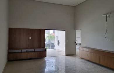 Imagem 2: Casa forest hill 3 suítes com closet TERÁ ENERGIA SOLAR