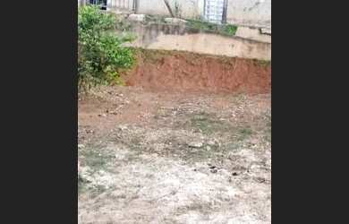 Imagem 4: CASINHA TOP. 200m² de Área, 2 Vagas na garageme1 Dormitório