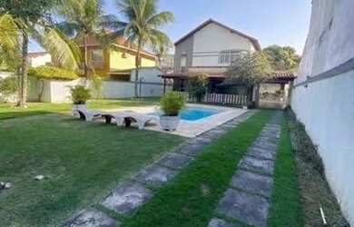 Imagem: A casa em condomínio possui 4 Dormitórios, 5 Banheiros, 5