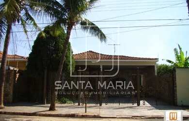 Imagem: A casa possui 4 Dormitórios, 5 Banheiros, 3 Vagas na garagem