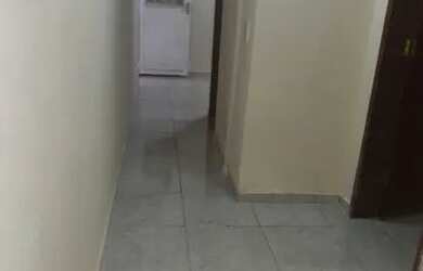 Imagem: A casa possui 1 Dormitório, 1 Banheiro e está localizado