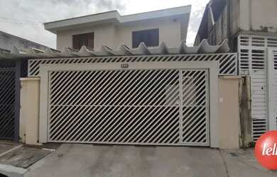 Imagem: A casa possui 2 Dormitórios, 1 Banheiro, 2 Vagas na garagem