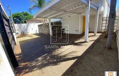 Imagem: A casa possui 3 Dormitórios, 3 Banheiros, 3 Vagas na garagem