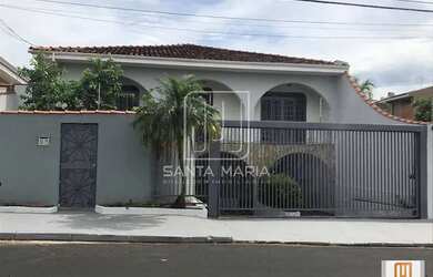 Imagem: A casa possui 4 Dormitórios, 5 Banheiros, 4 Vagas na garagem