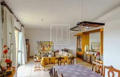 Imagem: O apartamento possui 4 Dormitórios, 5 Banheiros, 3 Vagas na