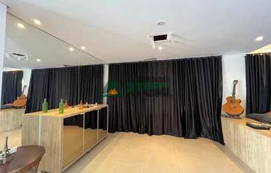 Imagem 3: Casa em Condomínio com 3 quartos para alugar por R$ 11000.00, 290.00...