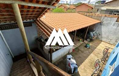 Imagem 5: Alugo casa com 3 quartos em Itatiaiuçu com excelente localização