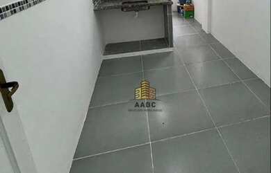 Imagem 10: Vila Mathias - ANA COSTA - 2 dorms, garagem - escadas