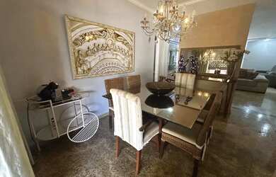 Imagem 10: Vendo excelente sobrado de 3 suítes com 260 m² de área construída