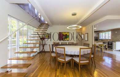 Imagem 10: Casa para Venda em Curitiba / PR no bairro Abranches