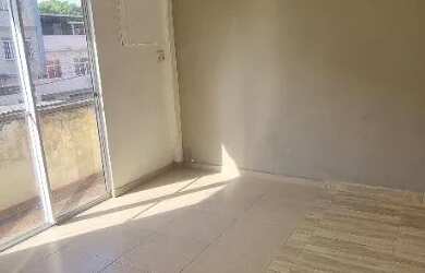 Imagem: A casa possui 1 Dormitório, 1 Banheiro e está localizado