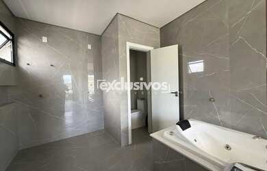 Imagem 8: Casa Alto Padrão no Condomínio Quinte Essence por R$2.250,000,00