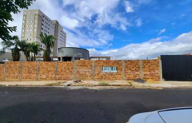 Imagem: O terreno possui 4.000m² de Área e está localizado em Estância