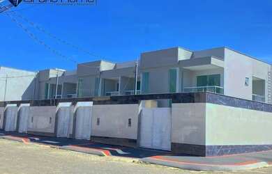 Imagem: A casa possui 3 Dormitórios, 1 Banheiro, 1 Vaga na garagem