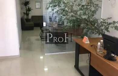 Imagem: O depósito possui 2 Vagas na garagem, 85m² de Área e está