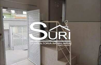 Imagem: O depósito possui 5 Vagas na garagem, 240m² de Área e está