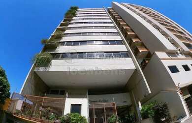 Imagem: O apartamento possui 3 Dormitórios, 2 Banheiros, 2 Vagas na