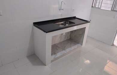 Imagem 6: Aluga Linda Casa. Varanda, Área de serviço, 40m² de Áreae1 Banheiro