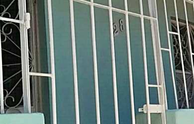 Imagem: A casa possui 3 Dormitórios, 1 Banheiro e está localizado