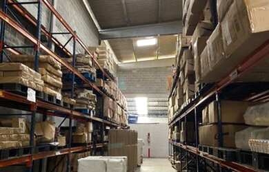 Imagem 8: Galpão/Depósito/Armazém para aluguel e venda com 550 metros quadrados