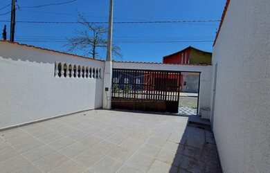 Imagem 3: Casa com 3 Dormitórios, Lado Praia em Mongaguá R$ 340.000