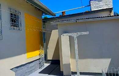 Imagem 8: Casa á venda em Imbituba, a 200 metros até a lagoa de Ibiraquera