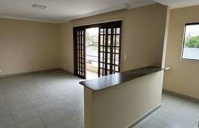 Imagem: O apartamento possui 2 Dormitórios, 2 Banheiros, 2 Vagas na