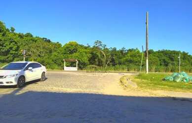 Imagem: O terreno possui 240m² de Área e está localizado em Florestinha