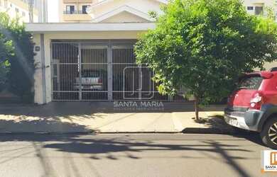 Imagem: A casa possui 3 Dormitórios, 3 Banheiros, 2 Vagas na garagem