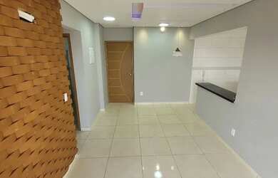 Imagem: O apartamento possui 2 Dormitórios, 2 Banheiros, 2 Vagas na