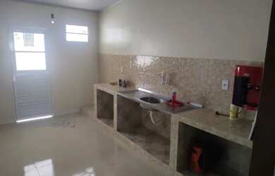 Imagem: A casa possui 3 Dormitórios, 3 Banheiros, 3 Vagas na garagem