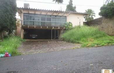 Imagem: A casa possui 5 Dormitórios, 5 Banheiros, 5 Vagas na garagem