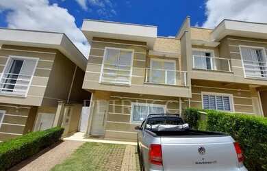 Imagem: A casa em condomínio possui 3 Dormitórios, 3 Banheiros, 2