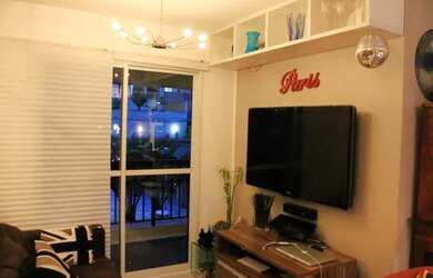 Imagem: O apartamento possui 2 Dormitórios, 1 Banheiro, 2 Vagas na