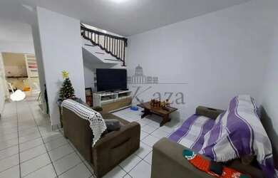 Imagem: A casa em condomínio possui 3 Dormitórios, 3 Banheiros, 5