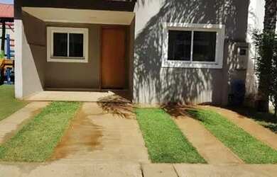 Imagem: A casa em condomínio possui 3 Dormitórios, 3 Banheiros, 2