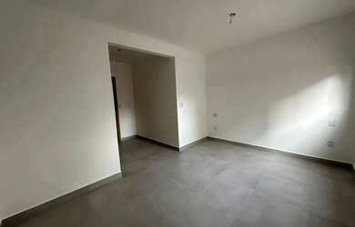 Imagem 2: Sobrado para venda tem 181 metros quadrados com 4 quartos