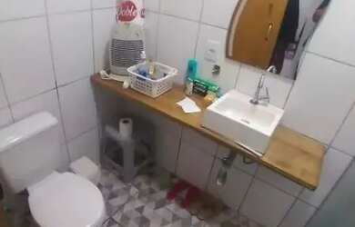 Imagem 7: Casa em Porto Alegre, no bairro Hípica, com 2 dormitório s , e 2 banheiros,...