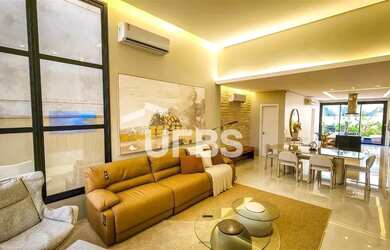 Imagem: A casa em condomínio possui 4 Dormitórios, 5 Banheiros, 1