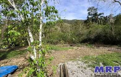 Imagem: O terreno possui 582m² de Área e está localizado em Ubatuba