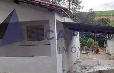 Imagem: A casa possui 2 Dormitórios, 1 Banheiro, 111m² de Área e