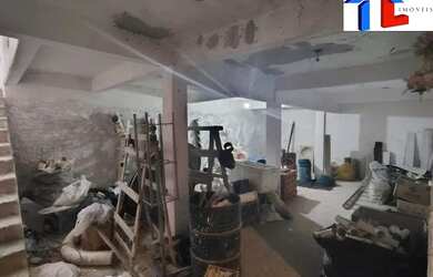 Imagem 10: Vendo Loja, 380m², 1 salão, 4 áreas para estoque, ideal para loja de...