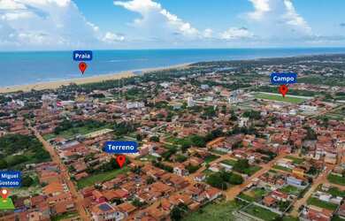 Imagem: O terreno à venda possui 1m² de Área e Piscina e está localizado