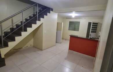 Imagem: A casa em condomínio possui 2 Dormitórios, 2 Banheiros, 1