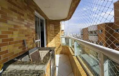 Imagem: O apartamento possui 1 Dormitório, 1 Banheiro, 1 Vaga na garagem