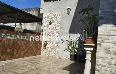 Imagem: A casa possui 2 Dormitórios, 2 Banheiros e 56m² de Área e