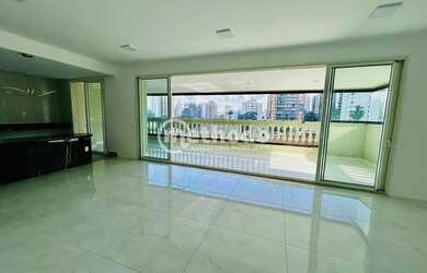 Imagem: O apartamento possui 3 Dormitórios, 5 Banheiros, 4 Vagas na