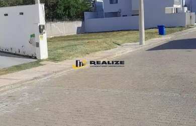 Imagem: O terreno possui 140m² de Área e está localizado em Parque